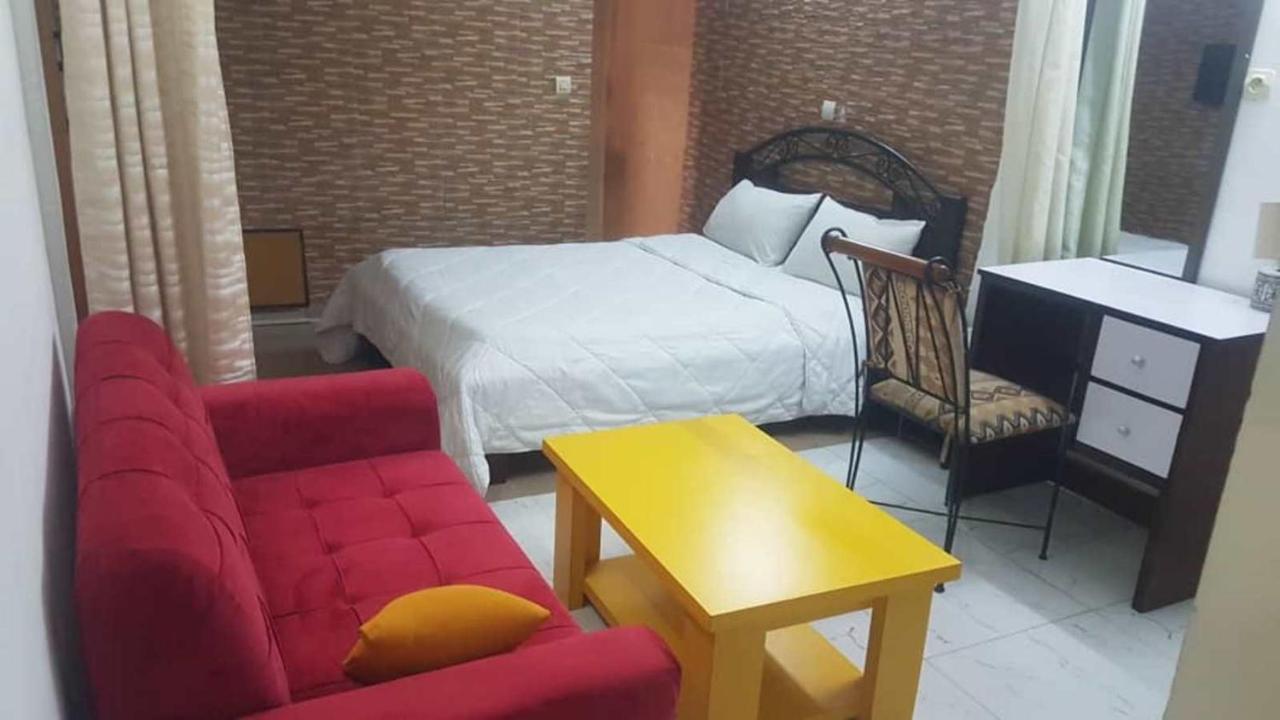 Residences Touristhotel Abidjan Bagian luar foto