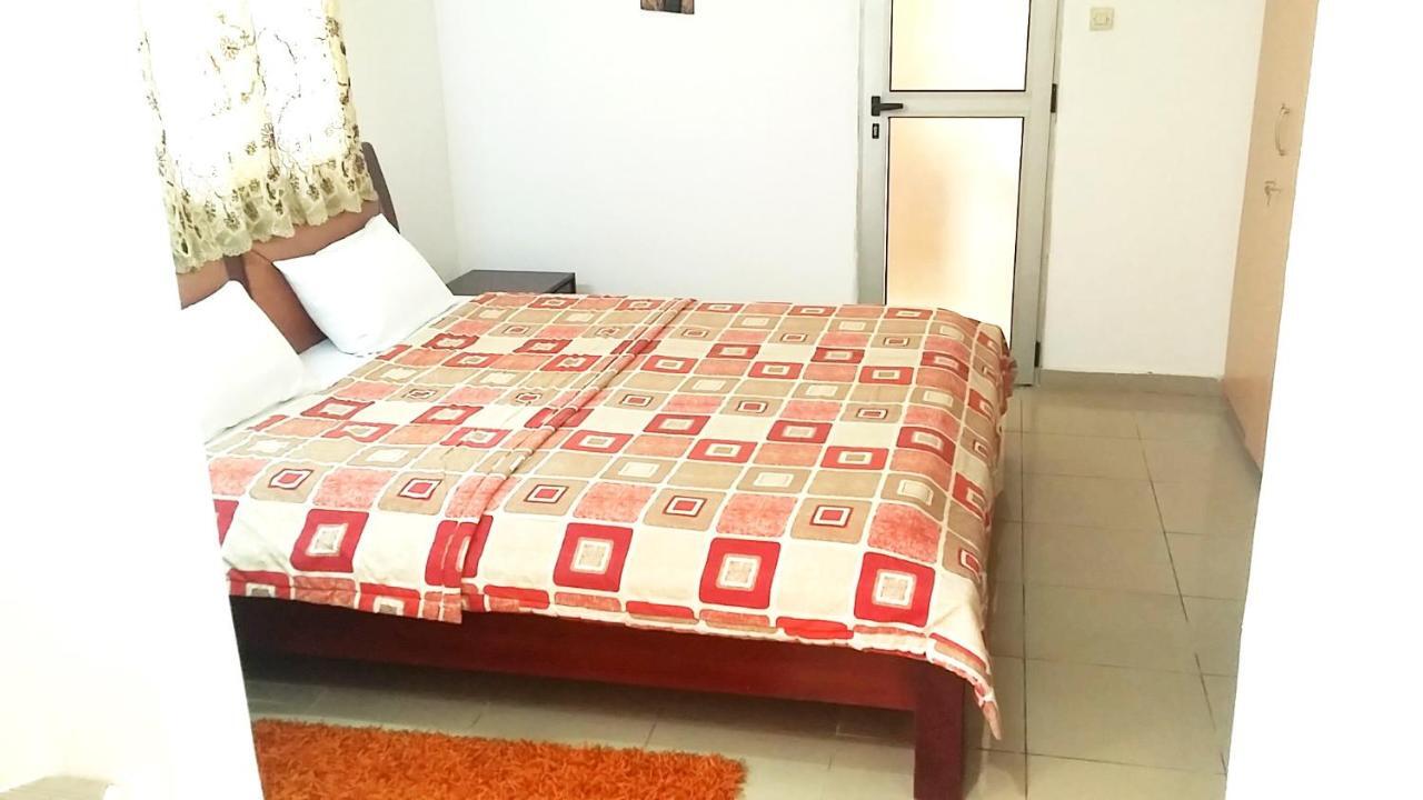 Residences Touristhotel Abidjan Bagian luar foto